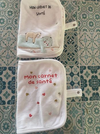 Protège carnet de santé  le lot ou à l unité