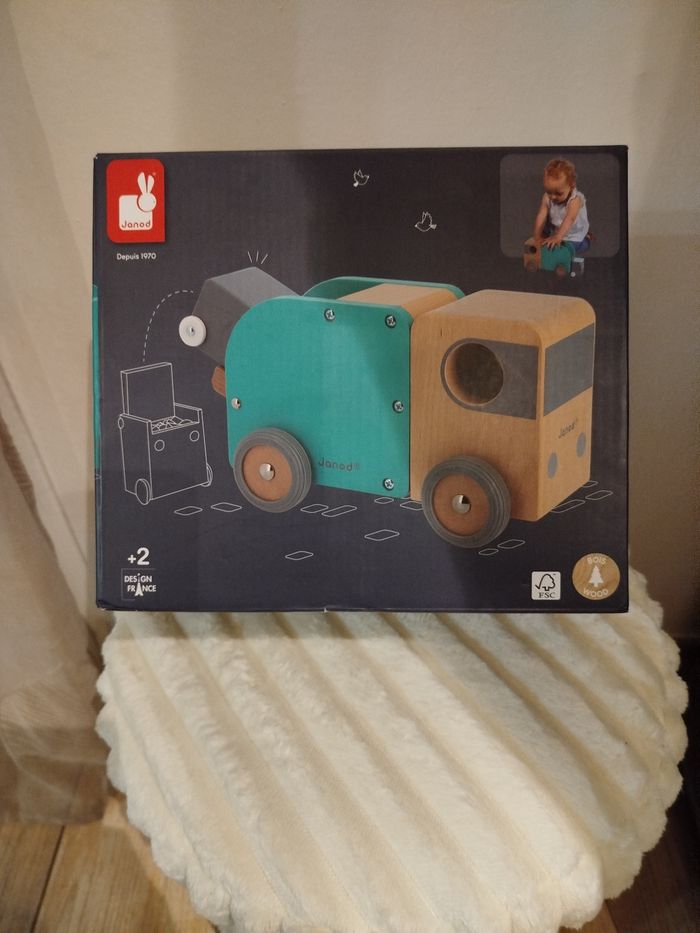 Camion poubelle janod