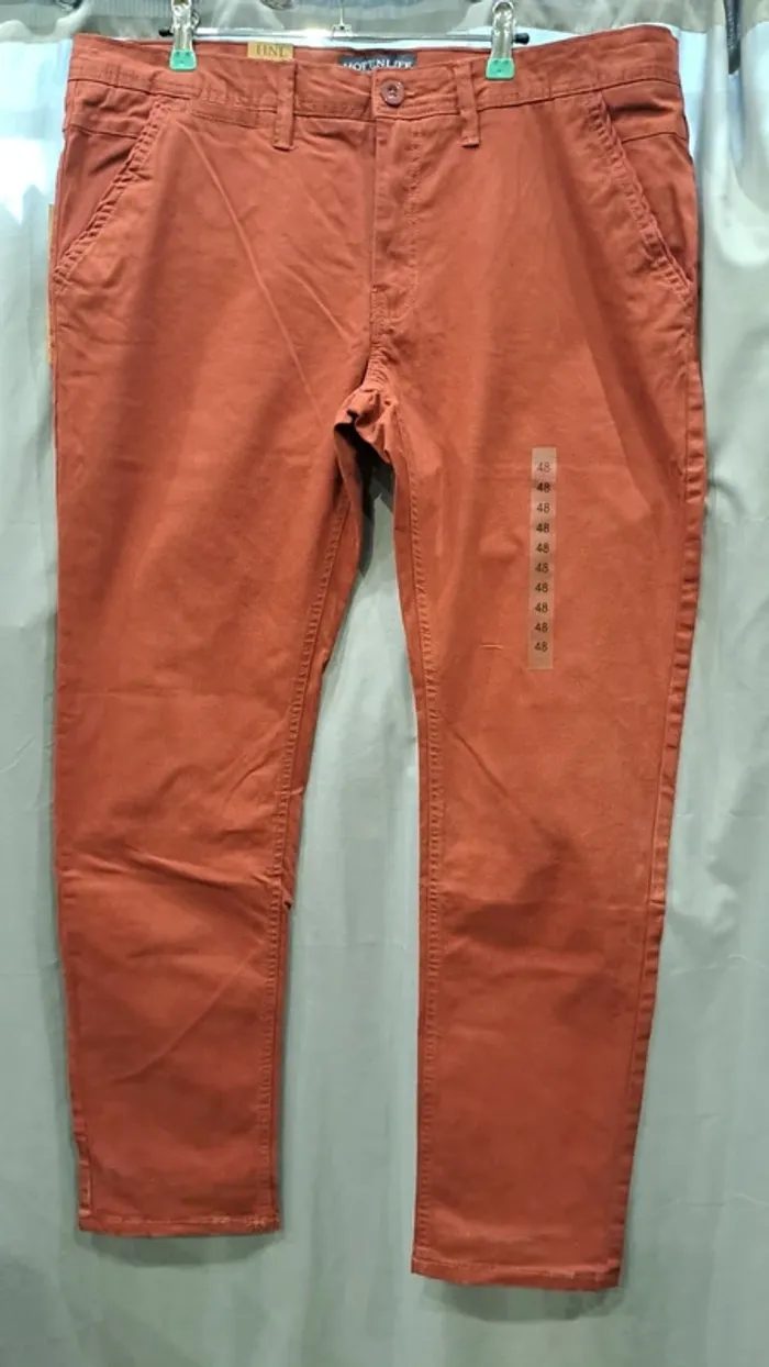 Pantalon slim cut