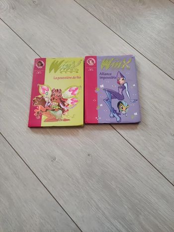 Lot deux livres winx