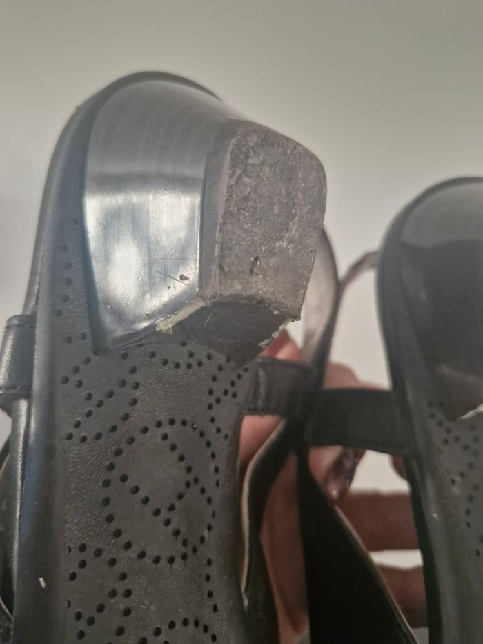 Sandales petit talon noire - photo numéro 7