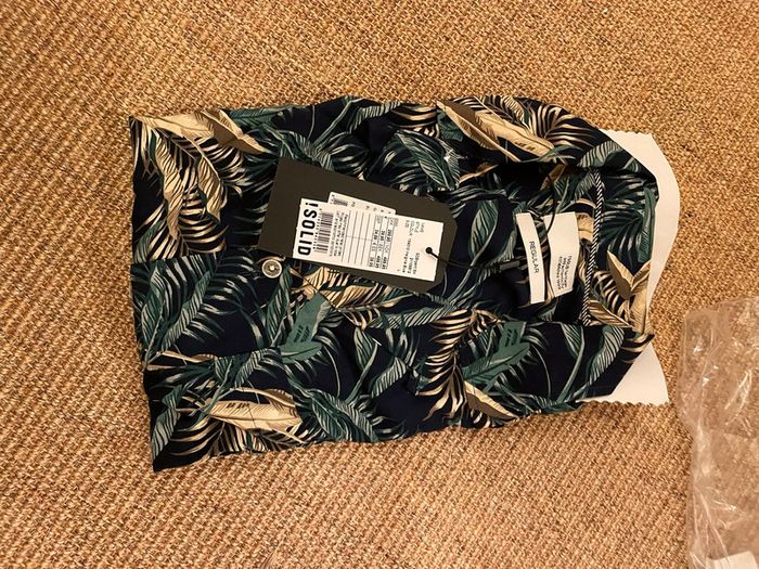 Chemise à feuille - photo numéro 3