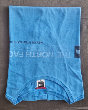T-shirt The North Face - Taille M - TB état