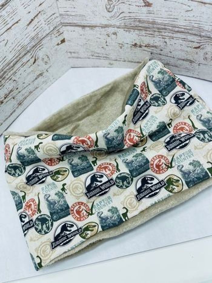 snood enfant Jurassic world - photo numéro 2