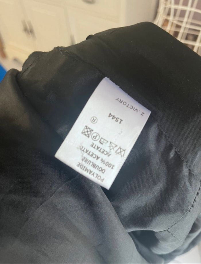 Manteau noir - photo numéro 5