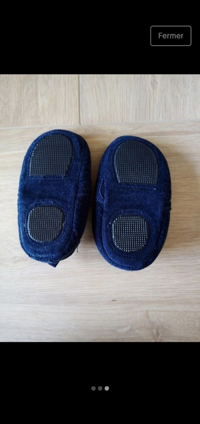 Chausson garçon T. 21 - photo numéro 2