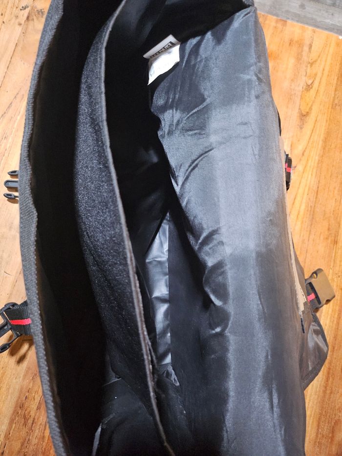 Cartable à roulettes spideman - photo numéro 4