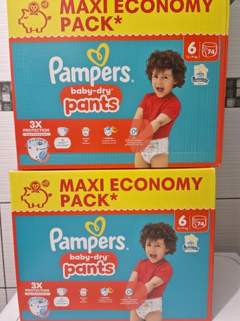  couches pampers  taille 6