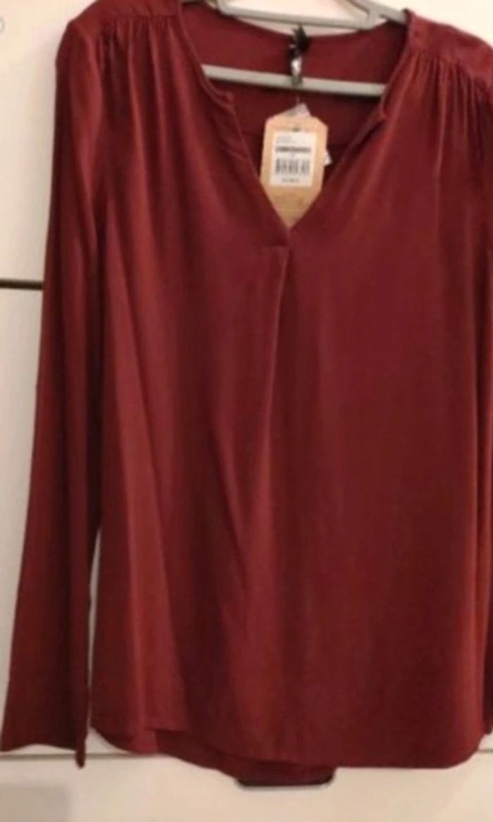 top taille 38 neuf avec étiquette - photo numéro 3