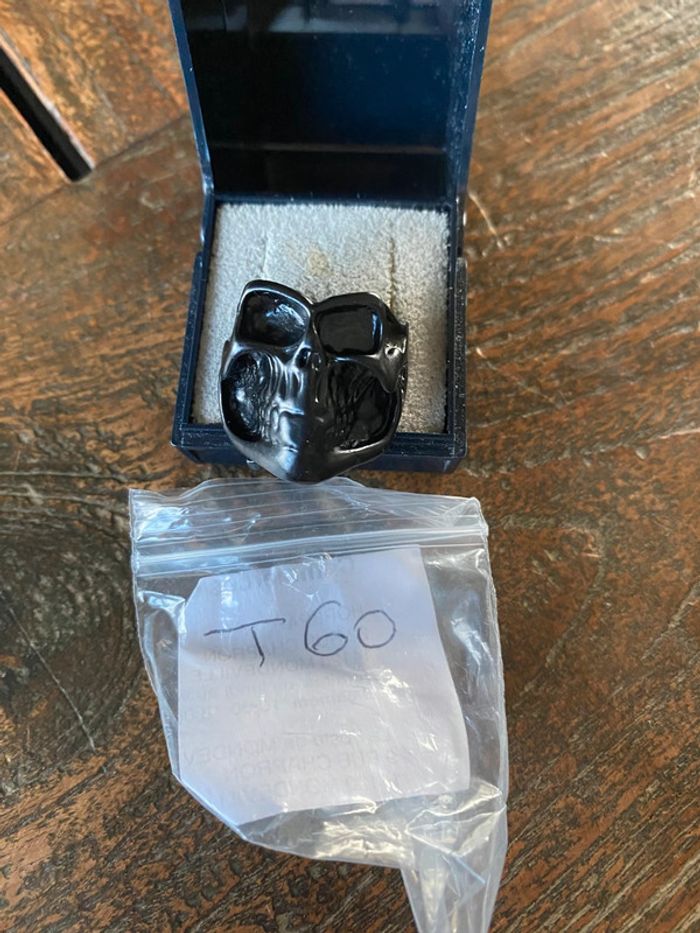 Magnifique bague noire pour homme  gothique, taille 60 - photo numéro 5