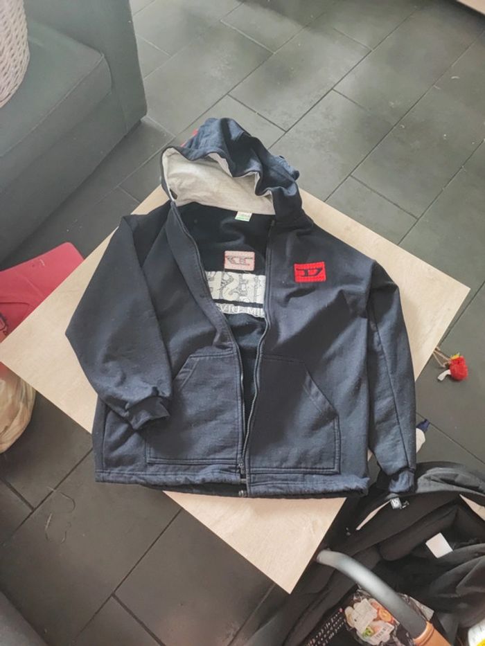 Veste  a capuche diesel taille L