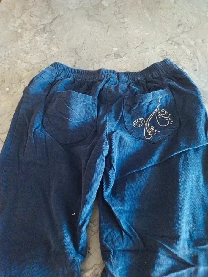 Pantalon T.8 ans - photo numéro 5