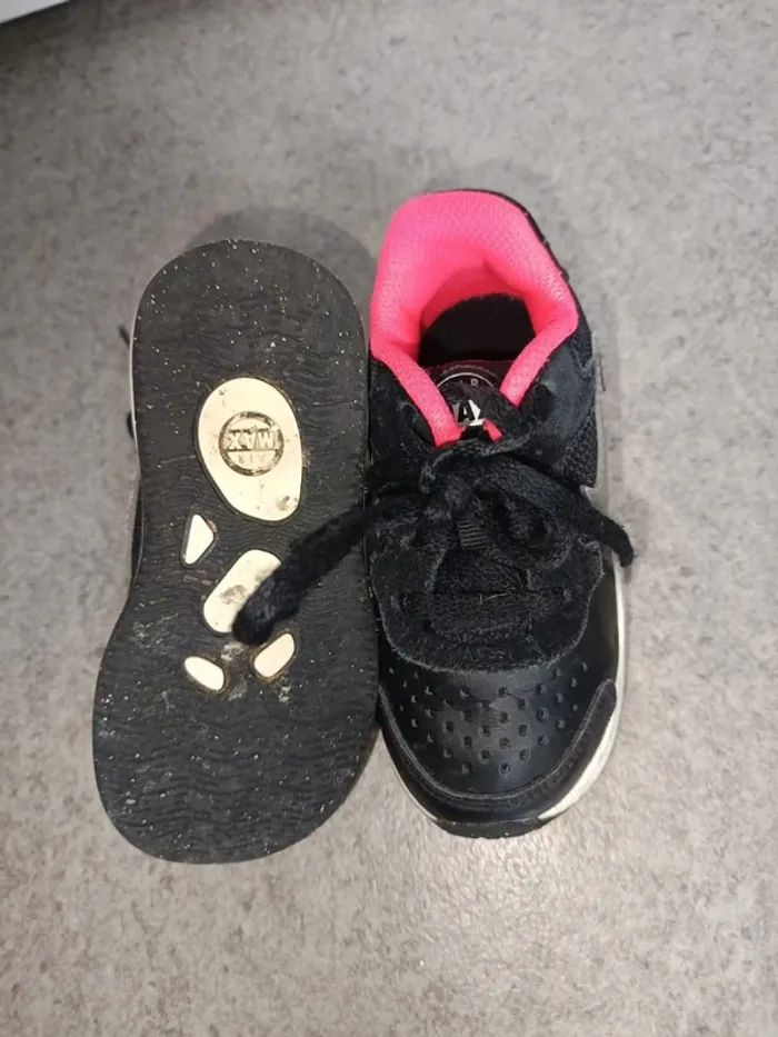 💜 Air max taille 23.5 Nike 🩷 - photo numéro 3