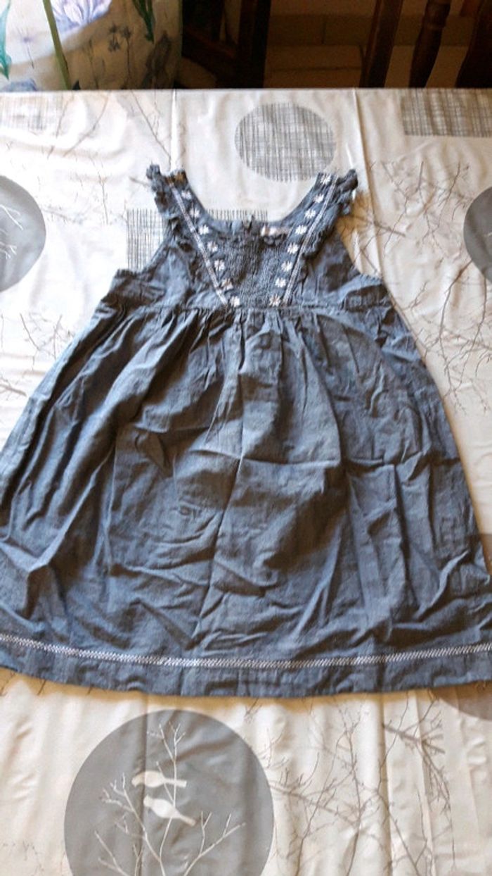 Robe 5 ans 3 suisses - photo numéro 2