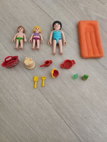 Playmobil 4941 maman et enfants à la plage.