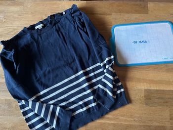 Pull marinière vertbaudet taille 10 ans tbe