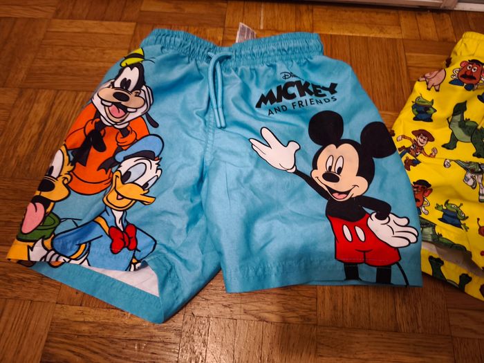 Lot shorts de bain 5 ans - photo numéro 3