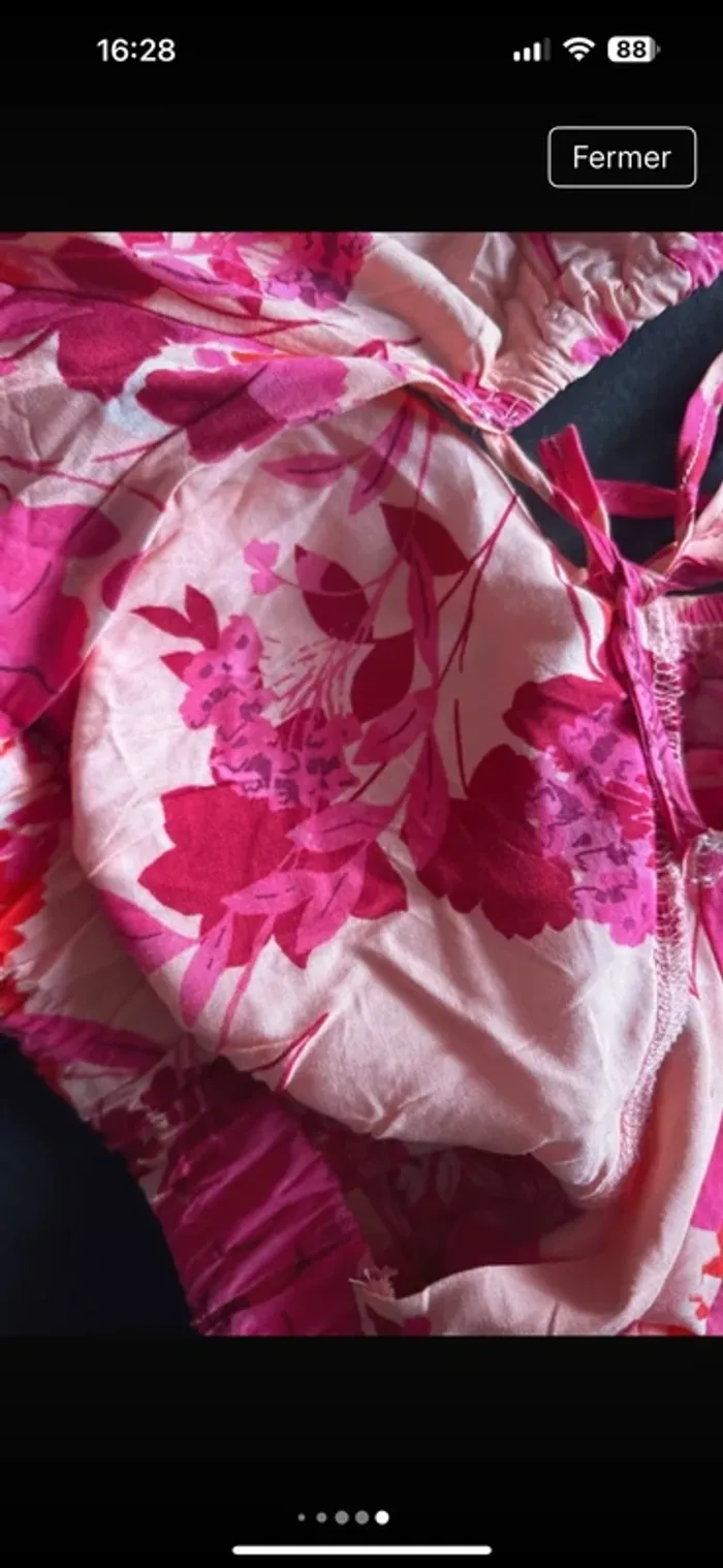 Haut dos nu à fleurs 🌷 neuf taille M/L - photo numéro 2