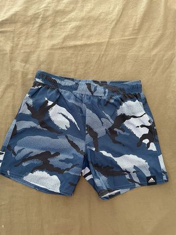 Short Adidas bleu 12 ans