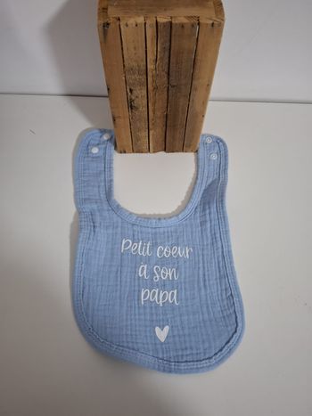 Bavoir personnalisé petit coeur a son papa