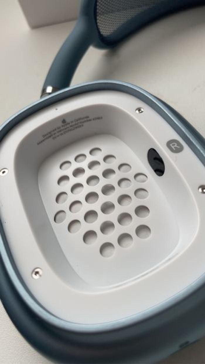 AirPods Max bleu - photo numéro 7