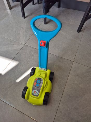Ecoiffier tondeuse a gazon enfant neuve