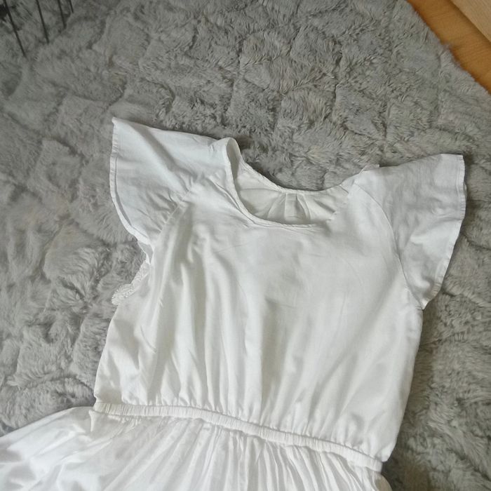 Magnifique robe manches papillon 14 ans 🌹 Tape à l'oeil 🌹 excellent état - photo numéro 9