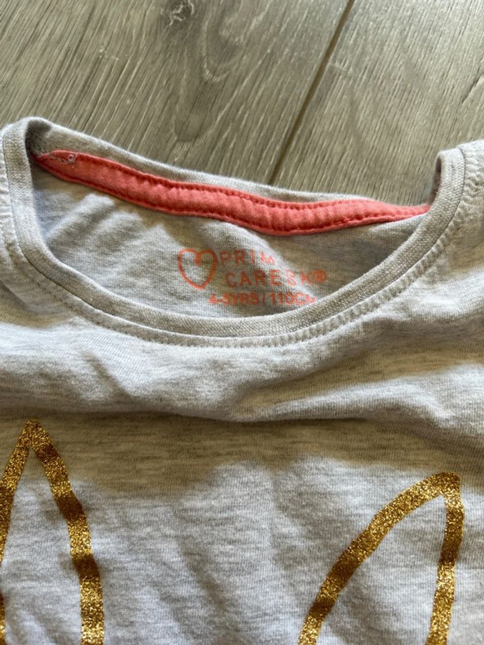 T shirt fille 4/5 ans - photo numéro 2