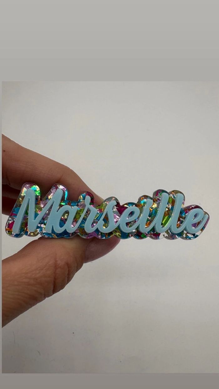 Barrette à paillettes Marseille