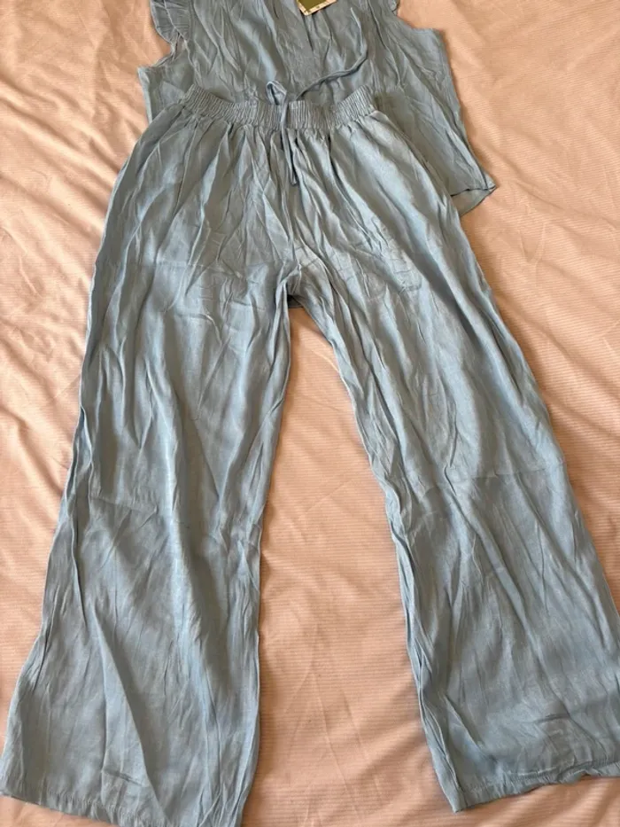 Ensemble Very Pretty blouse + pantalon jambe large bleu ciel T XL/XXL (neuf) - photo numéro 2