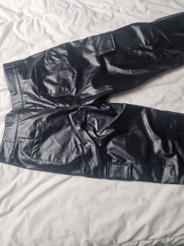 Pantalon cargo simili cuir homme - photo numéro 5