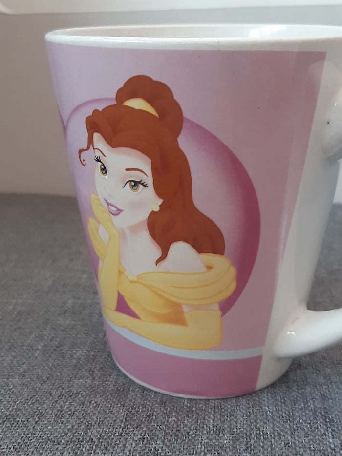 Tasse / mug Disney Princesses : Aurore, Belle et Cendrillon - photo numéro 6
