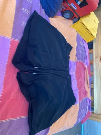 Short esmara