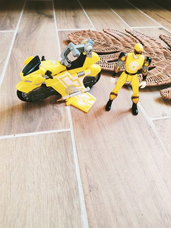 🛵 Power rangers Ninja storm figurine et moto ranger jaune glider cycle année 2002 Bandai