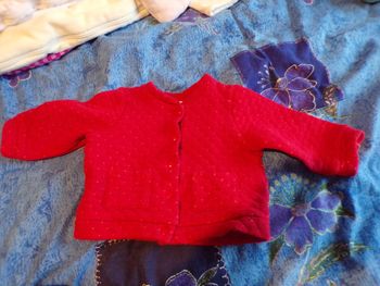 Gilet rouge brillant 6 mois