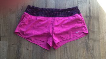 Short Nike dri-fit taille L