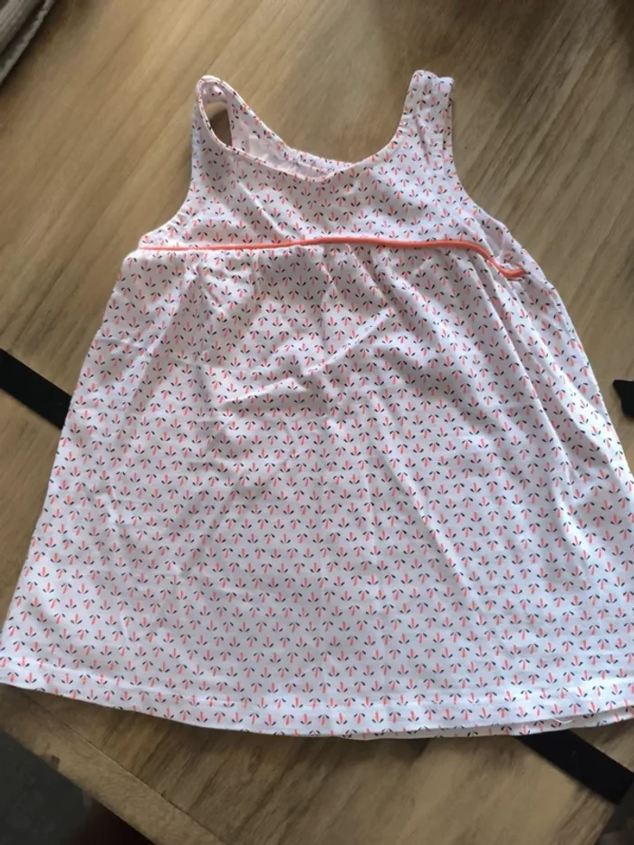 Robe été 6 mois - photo numéro 2