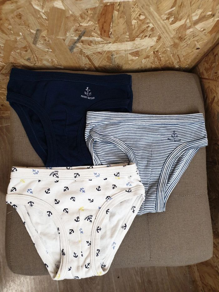 Lot 3 slips Petit Bateau 2 ans