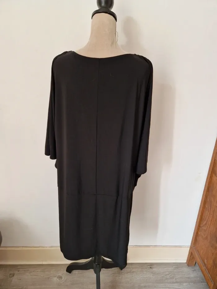 Robe épaules dénudé noir a strass ms mode taille 50 - photo numéro 3