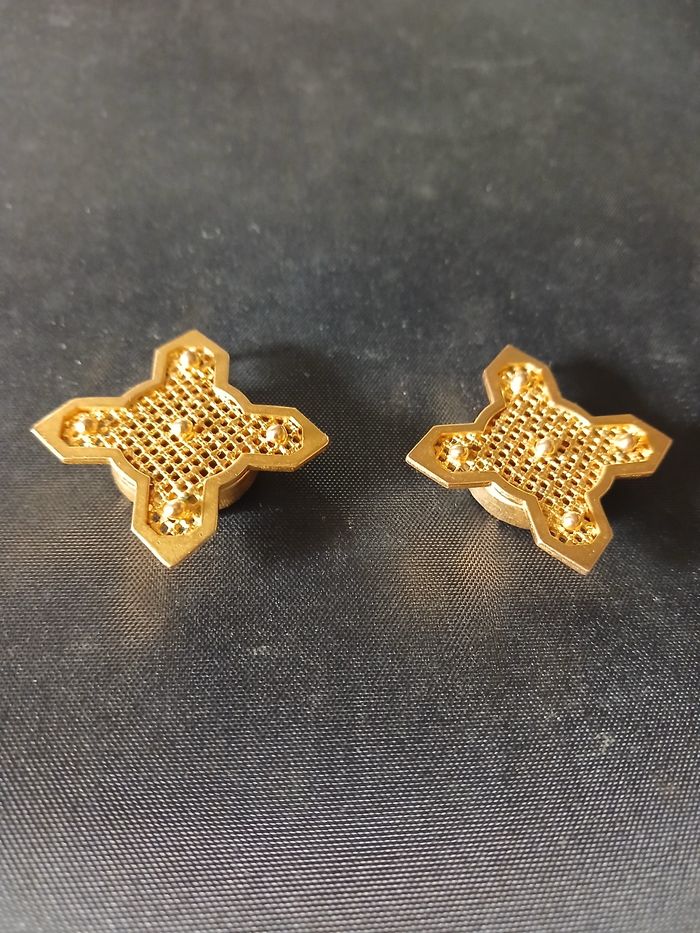 2 Pendentifs doré croix aimanté - photo numéro 4