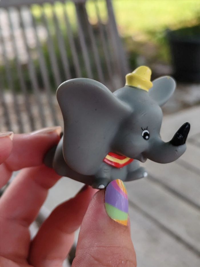 Figurine Dumbo l'éléphant - Disney - photo numéro 2