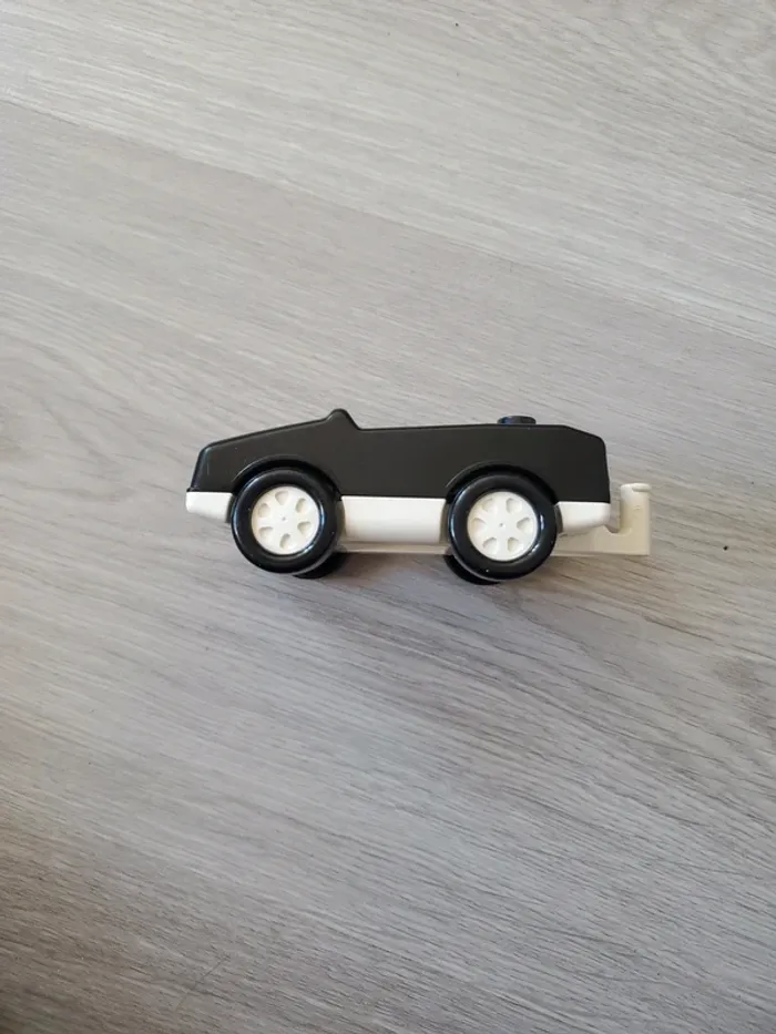 Voiture police lego duplo - photo numéro 6