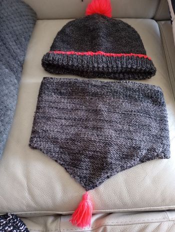 Lot bonnet snood tour du cou Orchestra