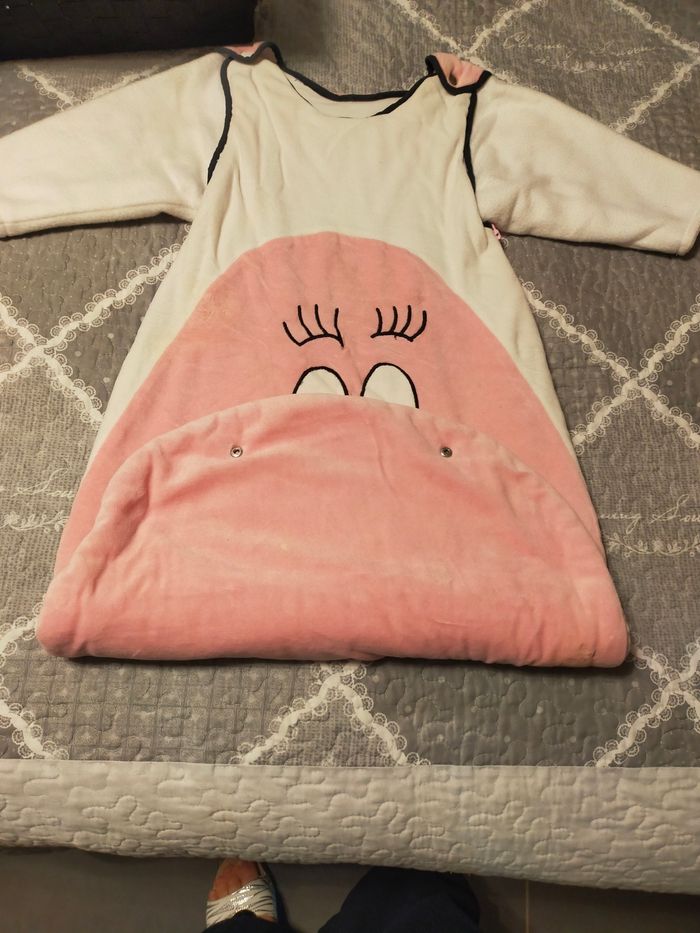 2 Gigoteuses fille et 1 nid d'ange - photo numéro 2