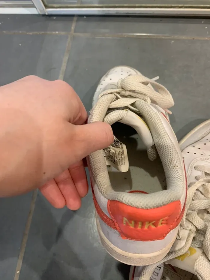 Paire nike low saumon - photo numéro 5