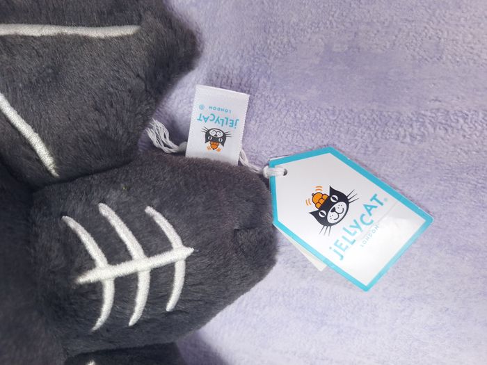 Peluche de collection Jellycat chauve souris retired Skelebat Jim bat halloween collection SKB3J - photo numéro 2