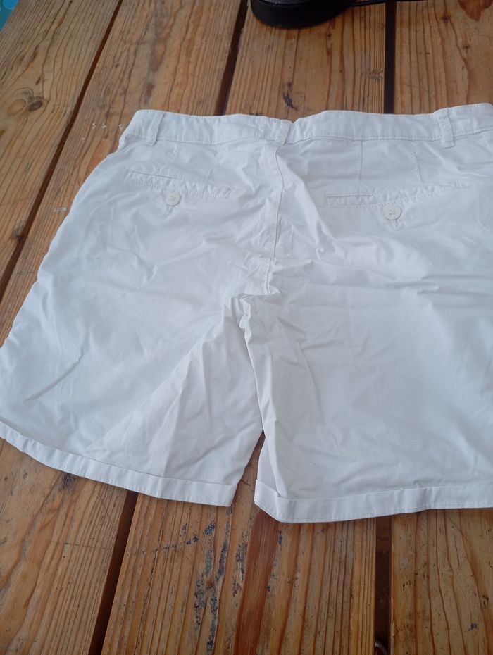 Short esprit - photo numéro 3