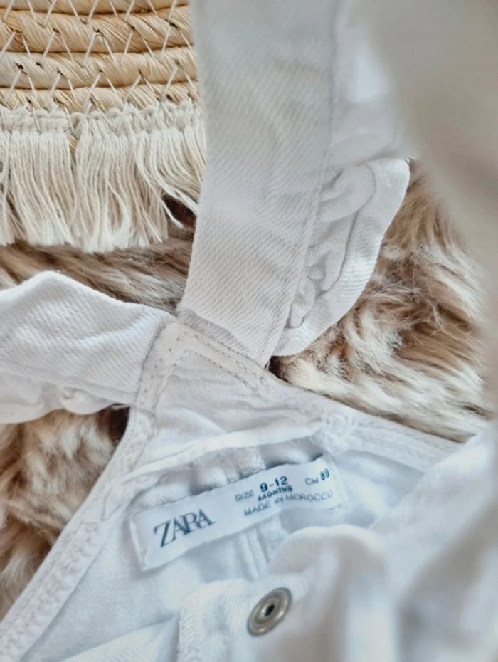 Ensemble combishort blanche ZARA + bandeau 9mois 12mois - photo numéro 3