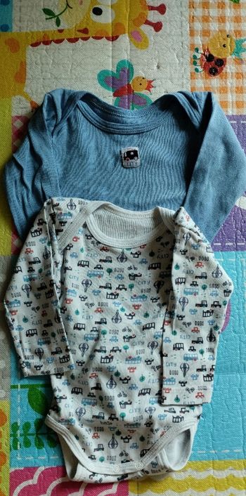 Bodies bébé garçon 12 mois