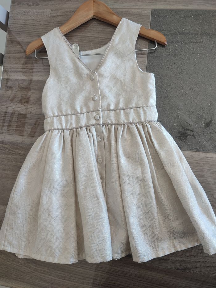 Robe cérémonie - photo numéro 2